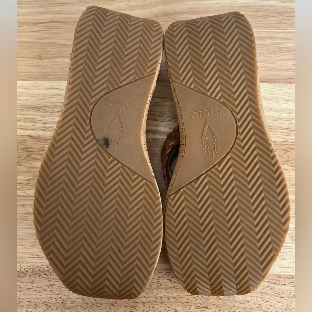 Volatile Boho Platform Wedge Sandal Womens Size 9 Natural Braided
